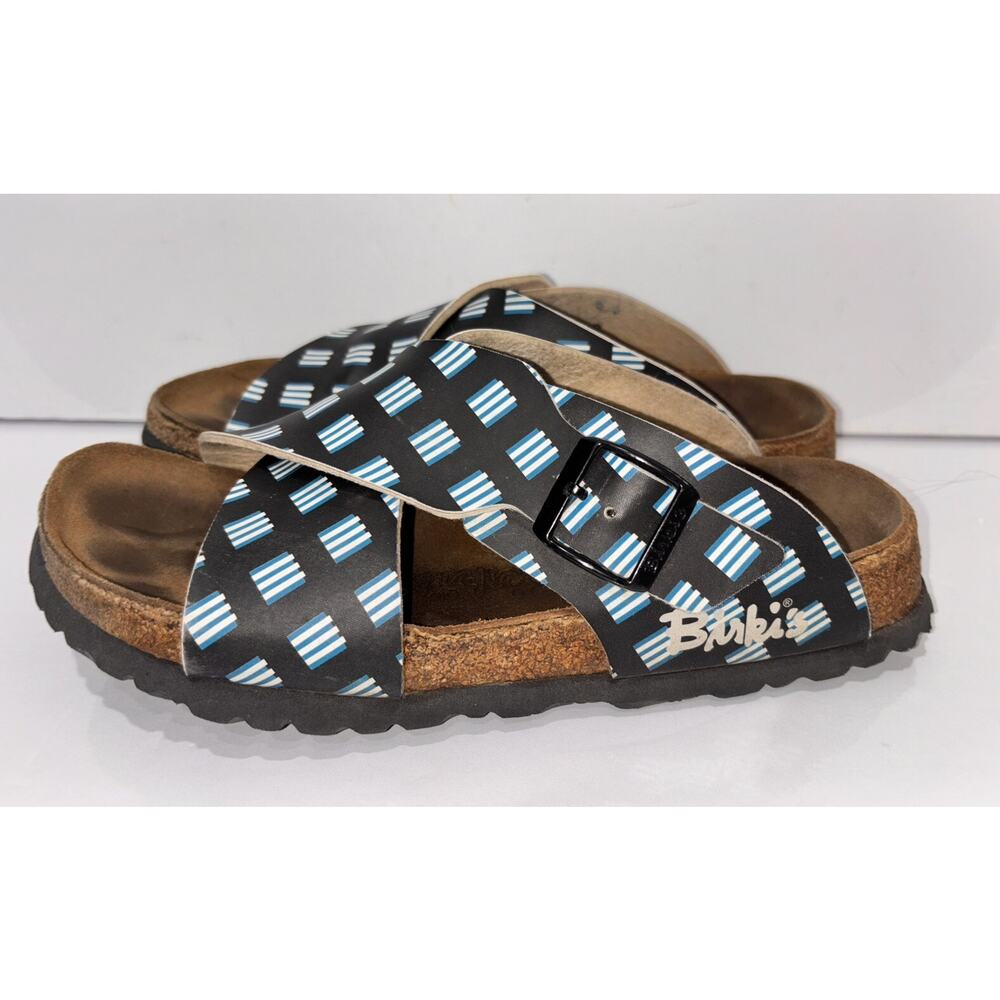Birkenstock Black and Blue Patterned Sandals size 8